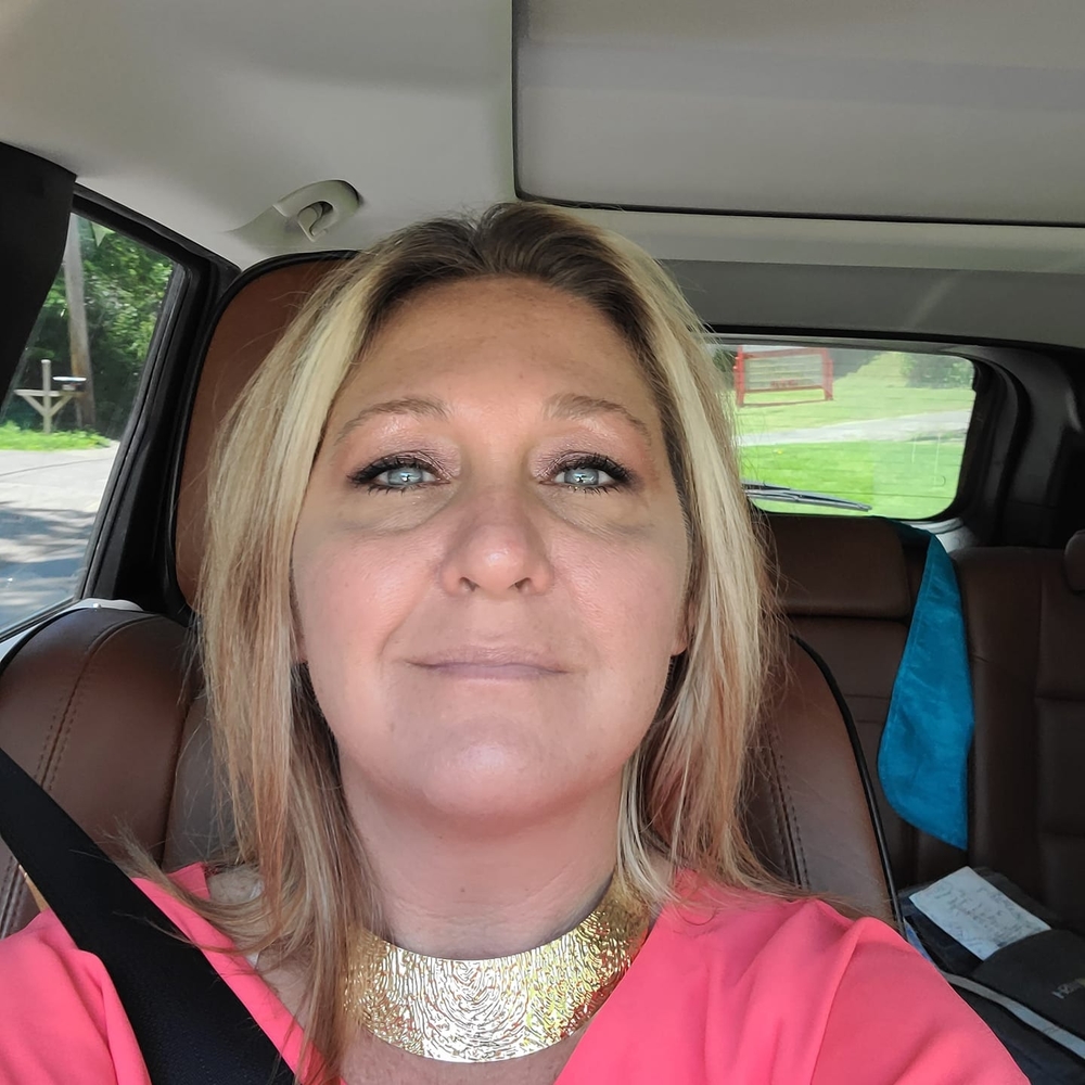 Meet your Posher, Dana